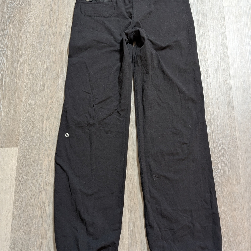 Lululemon Black Drawstring Pants - 6 - Preloved - Picture 7 of 9